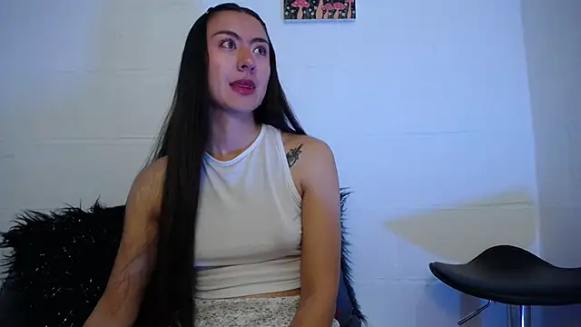 Snapshot of _IR1S_ chatting on December 1, 12:26 am IR1S online show from December 1, 12:26 am