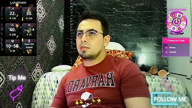 Snapshot of Ethan_quill chatting on December 1, 5:40 pm Ethan quill online show from December 1, 5:40 pm