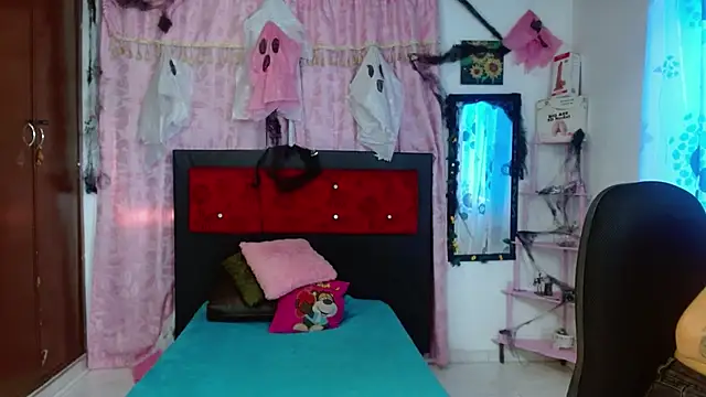 laila dam online show from October 24, 8:49 pm