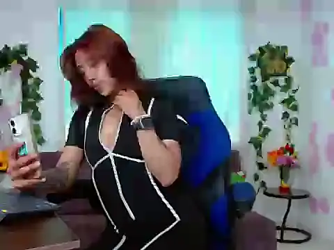 laila dam online show from November 4, 8:08 pm