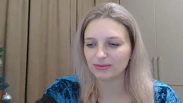 ElisSky301 online show from December 20, 9:33 pm