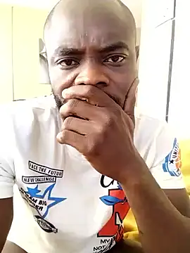 Snapshot of blackdicklusky101 chatting on May 7, 6:52 am blackdicklusky101 online show from May 7, 6:52 am