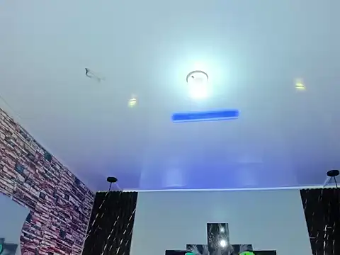 Snapshot of Jennfer_Winson chatting on November 23, 7:24 pm Jennfer Winson online show from November 23, 7:24 pm