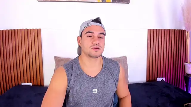 Jake muller1 online show from December 15, 3:33 am