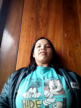 Snapshot of rickkis2k chatting on November 3, 1:51 am rickkis2k online show from November 3, 1:51 am