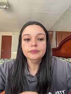 Selena Roa online show from May 9, 4:45 pm
