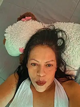 Snapshot of viviana-sexi chatting on April 6, 8:54 pm viviana-sexi online show from April 6, 8:54 pm