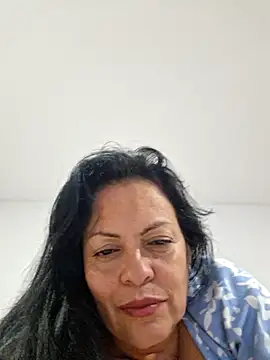 Snapshot of viviana-sexi chatting on June 4, 8:31 am viviana-sexi online show from June 4, 8:31 am