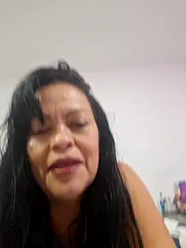 Snapshot of viviana-sexi chatting on June 16, 11:02 am viviana-sexi online show from June 16, 11:02 am