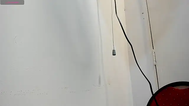 mirandaduboiss online show from May 25, 4:57 pm