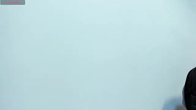 mirandaduboiss online show from August 4, 5:04 pm