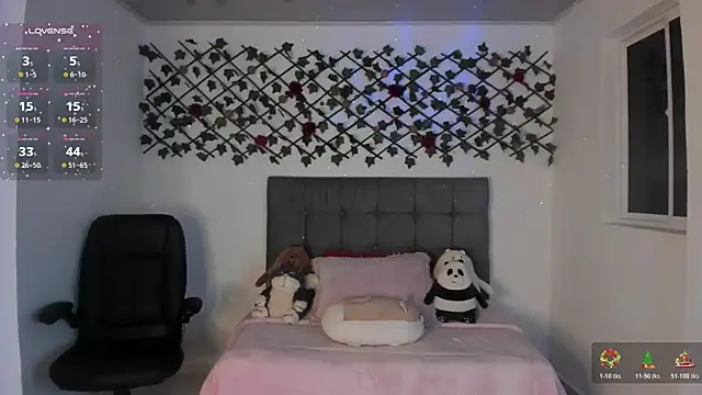 Snapshot of Karly_Closson chatting on November 3, 3:08 am Karly Closson online show from November 3, 3:08 am