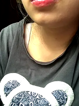 Snapshot of Miuu-Miuu chatting on October 21, 8:59 am Miuu-Miuu online show from October 21, 8:59 am