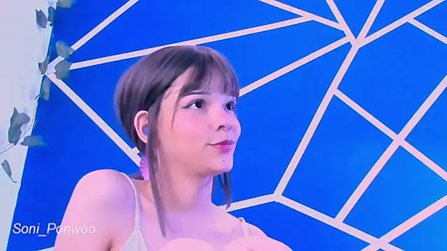 Snapshot of soni_ponwoo chatting on November 20, 9:31 am soni ponwoo online show from November 20, 9:31 am