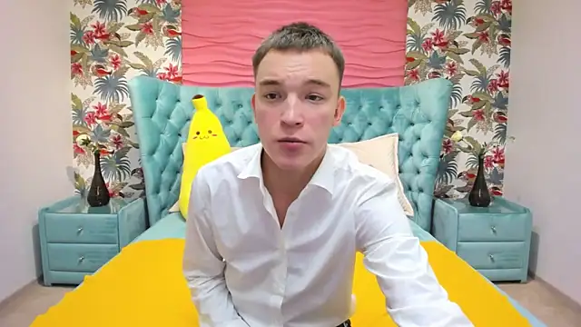 Derek Banville online show from October 31, 1:01 pm