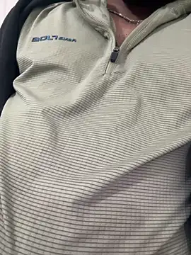 Handsome544 online show from November 27, 8:38 am