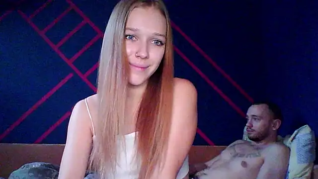 Snapshot of mari_martin chatting on November 12, 11:21 am mari martin online show from November 12, 11:21 am