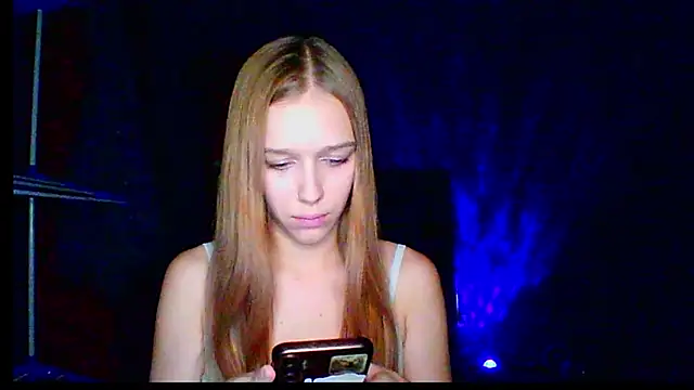 Snapshot of mari_martin chatting on November 29, 5:38 pm mari martin online show from November 29, 5:38 pm