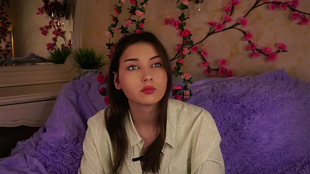 KateCahee online show from November 10, 2:21 am