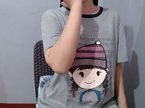 Snapshot of Skinny_Jean18xxx chatting on May 14, 11:17 am Skinny Jean18xxx online show from May 14, 11:17 am