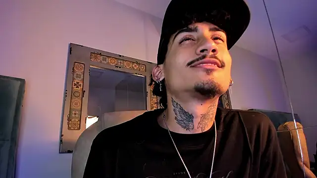 Mr Strike online show from February 9, 3:10 am