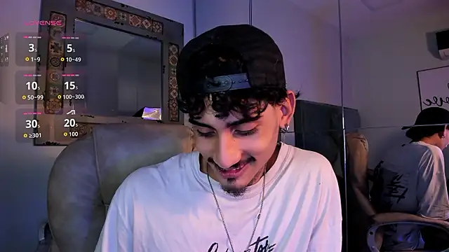 Mr Strike online show from February 11, 3:11 am