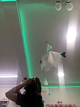 BabyCaramel18 online show from October 25, 12:40 am