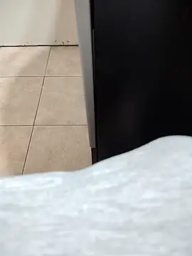 rosmeripelaes online show from November 24, 2:55 am