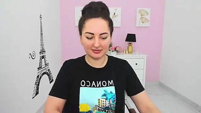 NoraSimons online show from March 22, 5:44 am