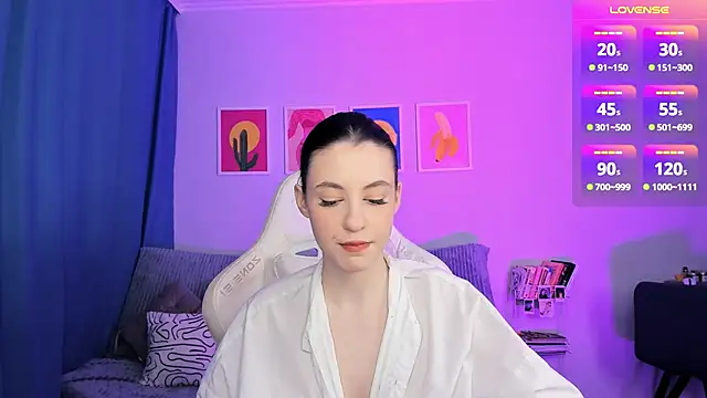 Snapshot of Baby_Annabelle chatting on November 23, 3:50 am Baby Annabelle online show from November 23, 3:50 am