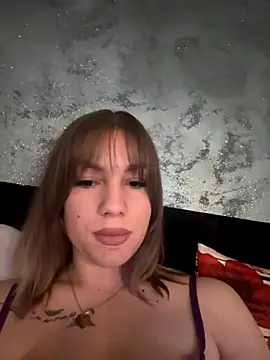 KittenKarlla online show from November 22, 8:41 pm