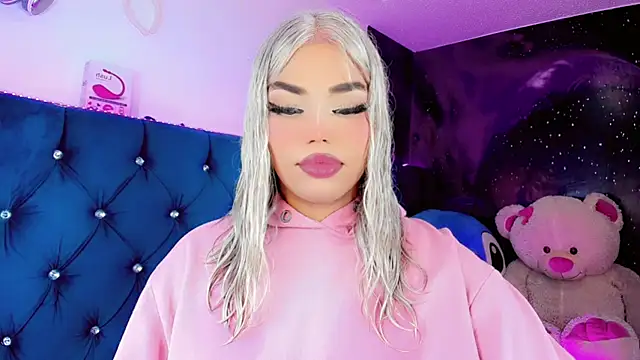 Snapshot of Alannys_xHotx chatting on March 10, 8:47 pm Alannys xHotx online show from March 10, 8:47 pm