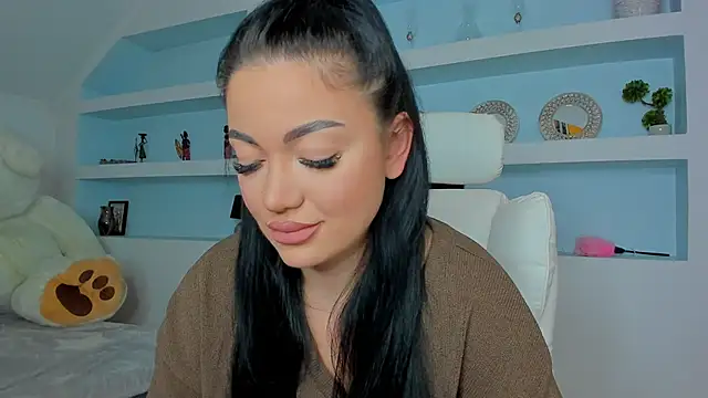 juliexxx online show from November 5, 7:58 pm