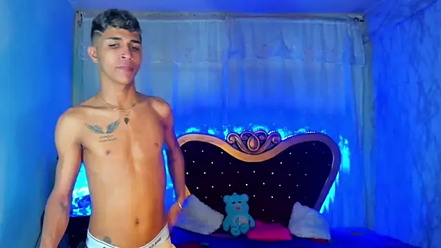 boyswantingplay online show from February 28, 4:52 pm