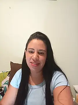 Snapshot of LeilaTaylor chatting on November 12, 2:06 pm LeilaTaylor online show from November 12, 2:06 pm