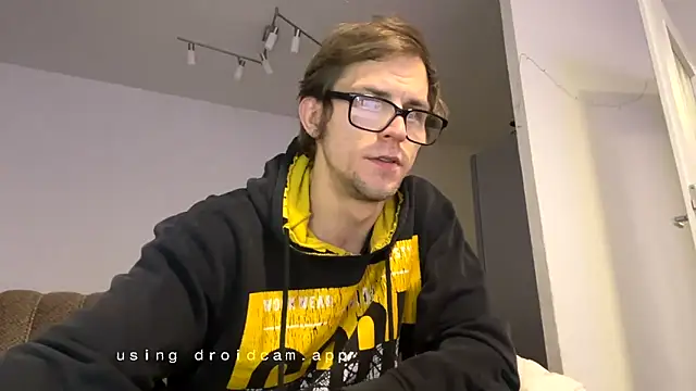 StephPra94 online show from October 29, 7:48 pm