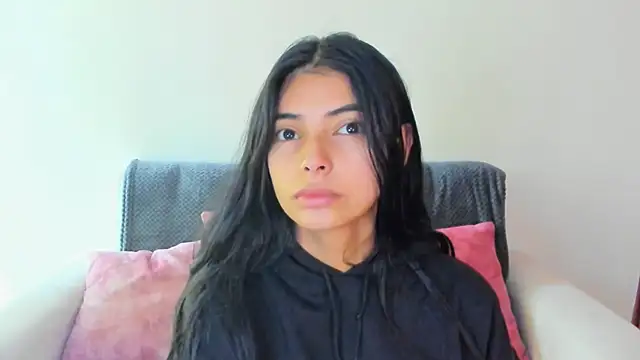 miadaviesx online show from November 16, 12:55 pm