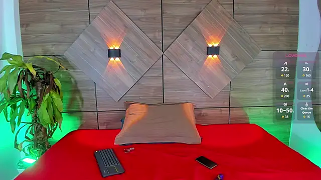 Snapshot of RosseDeAmore chatting on November 23, 3:23 pm RosseDeAmore online show from November 23, 3:23 pm