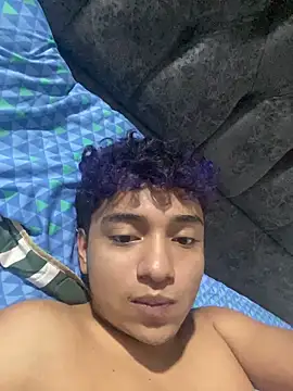 LiamANDJordan online show from November 17, 12:16 am