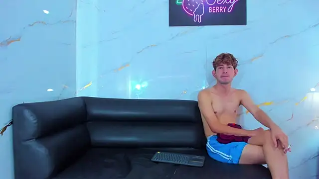 Room boys hot online show from January 17, 2:22 pm