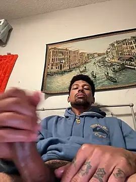 BigPrettyDick777 online show from July 28, 4:16 pm