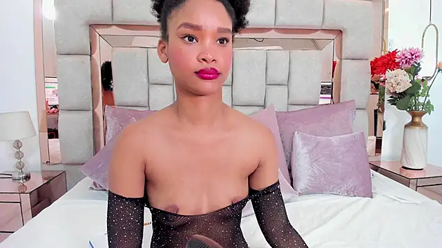 karolebonyy online show from January 18, 5:44 am