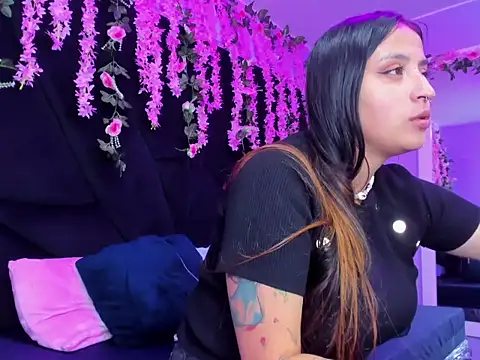 Gabyy Cooper  online show from May 21, 2:51 am