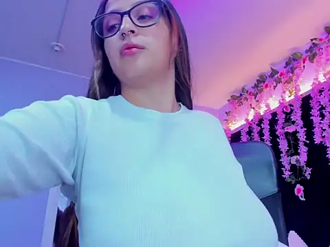 Gabyy Cooper  online show from July 2, 2:33 am