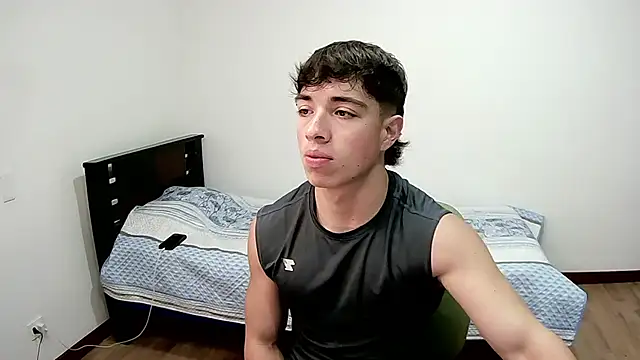 JUSTIN JHONS online show from November 1, 9:39 pm