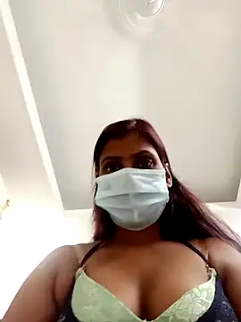 royalgirl321 online show from November 5, 2:39 pm