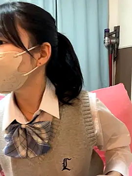 Snapshot of school_ch chatting on December 5, 1:20 pm school ch online show from December 5, 1:20 pm