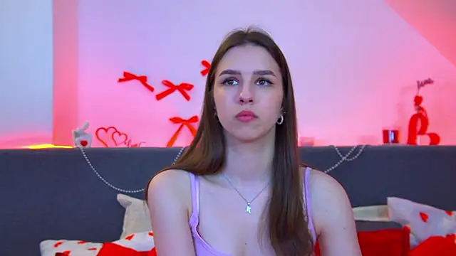 AliceAtkins online show from June 14, 6:26 am