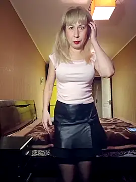 Snapshot of SelinaLovqx chatting on February 26, 3:00 pm SelinaLovqx online show from February 26, 3:00 pm