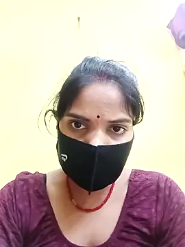 Snapshot of Shreya-750 chatting on November 17, 8:42 am Shreya-750 online show from November 17, 8:42 am